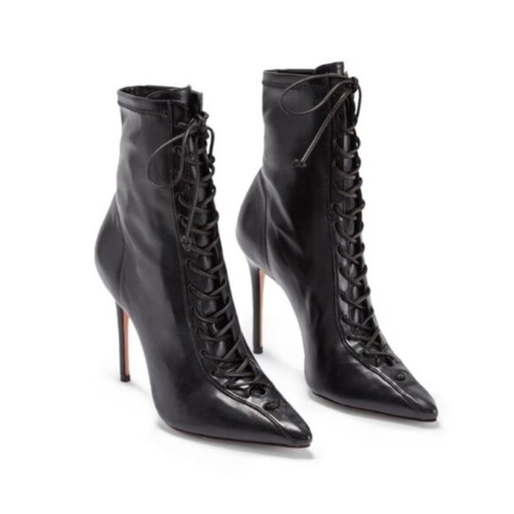 Schutz Teenie Point-Toe Lace-Up Boots Size 6.5 NEW - Picture 1 of 10